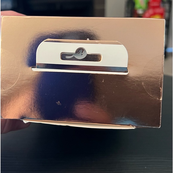 Itzy Ritzy Nursing Happens Luxe ♾ Breastfeeding Scarf W/Reminder Cuff Bracelet - Picture 5 of 5